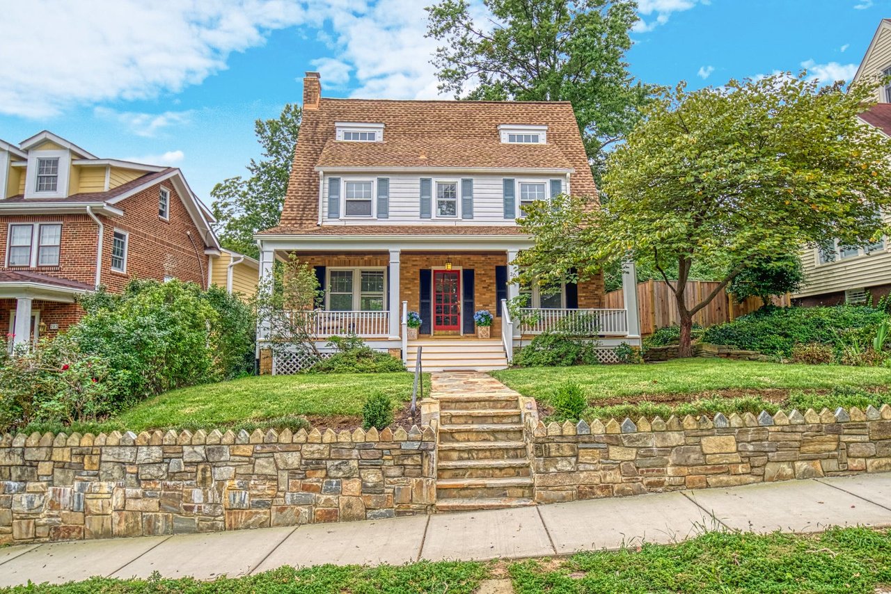 Charming Rosemont Bungalow