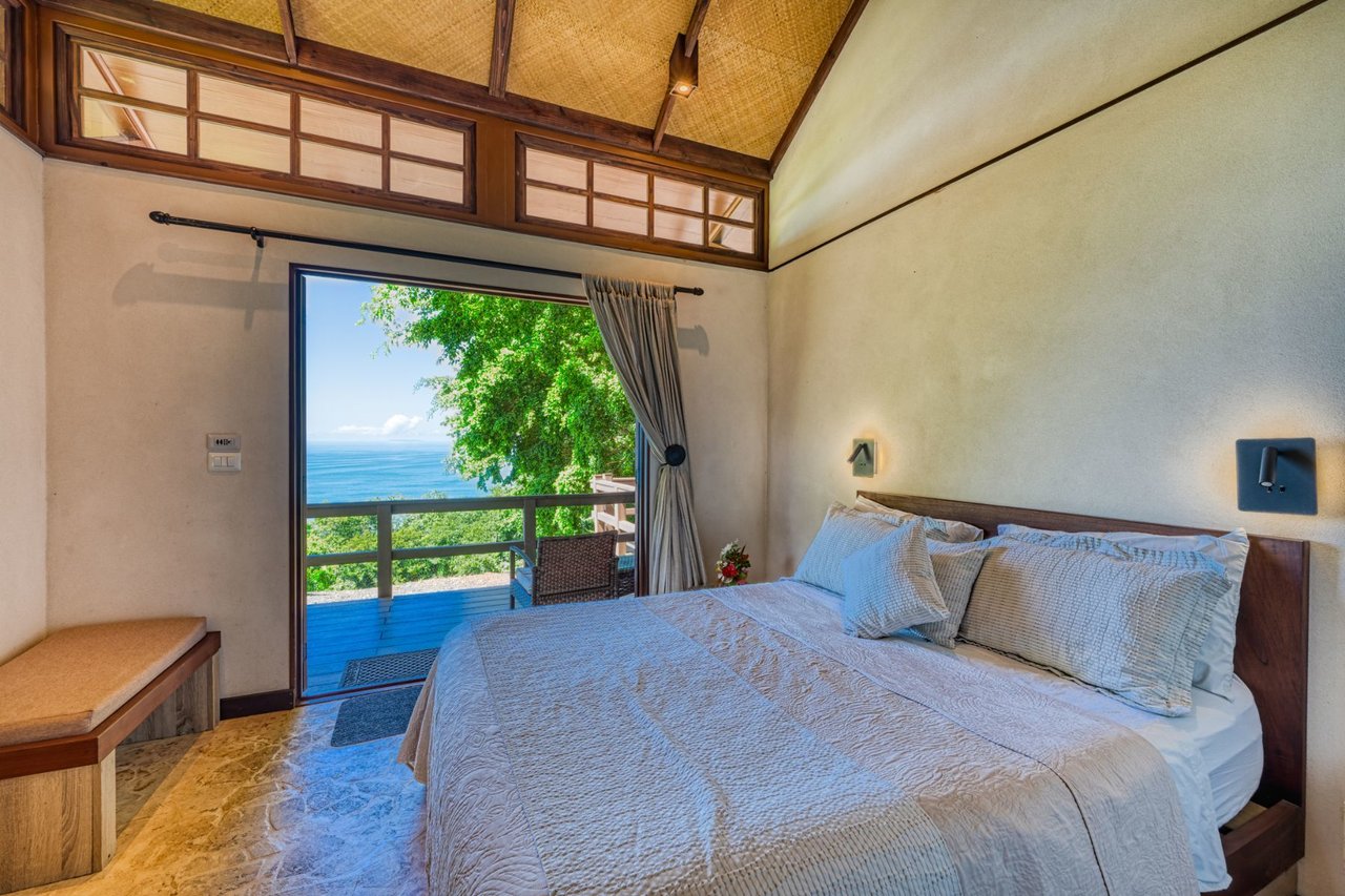 Balinese Beachfront Luxury Hotel, Uvita, Puntarenas