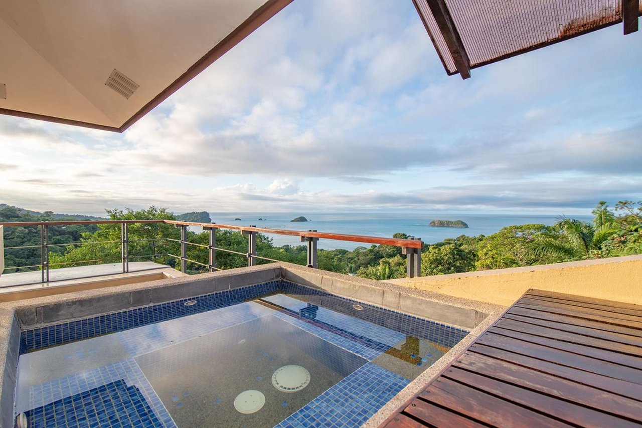 Balinese Tropical Luxury Estate, Manuel Antonio, Puntarenas