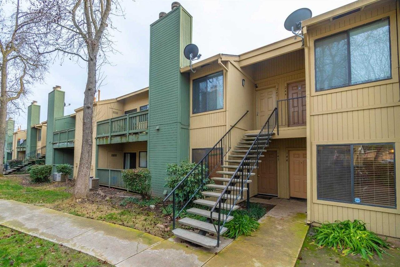 3939 Madison Avenue Unit 245