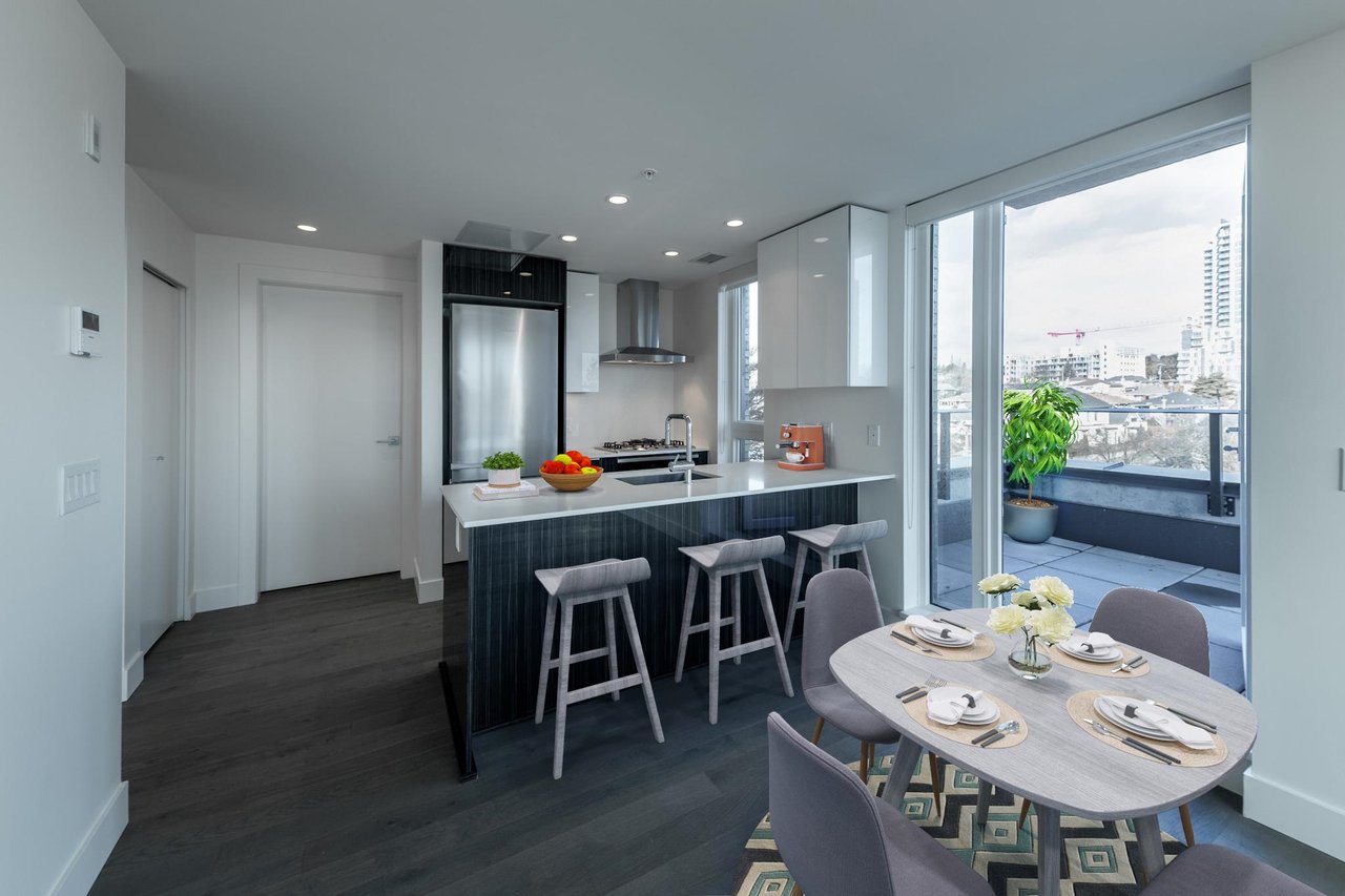 501-7777 Cambie St