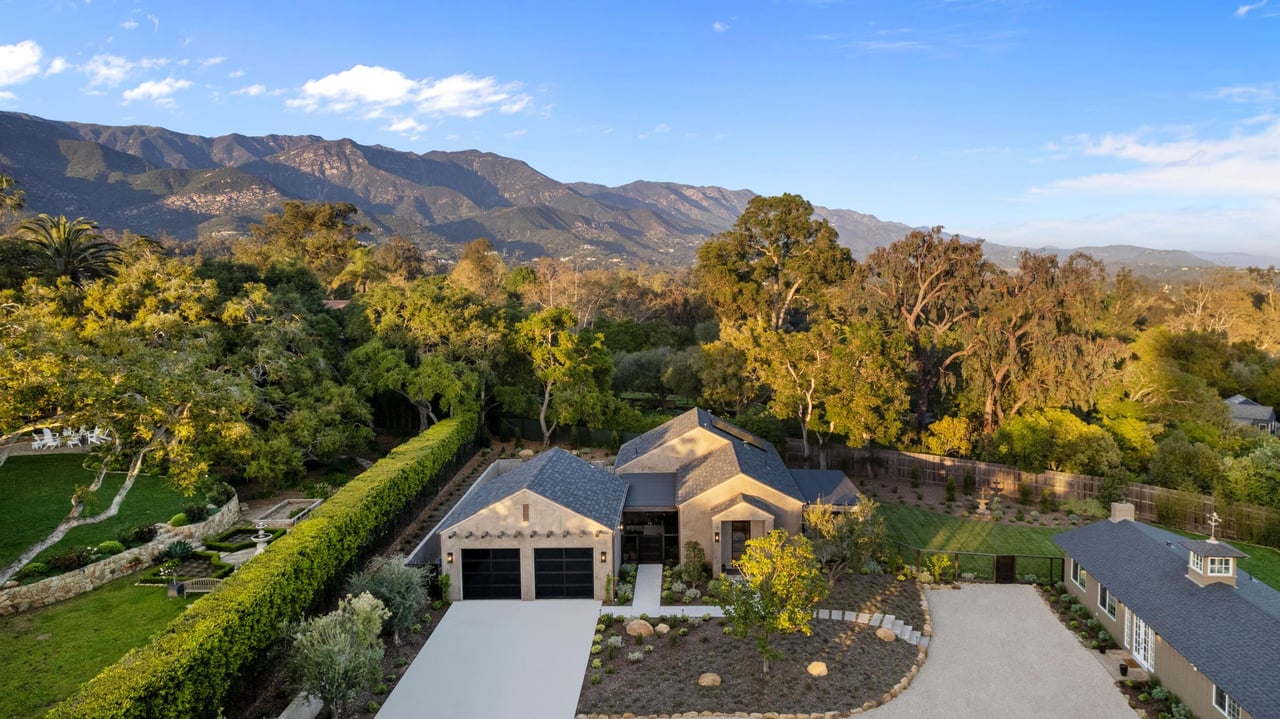 2775 Sycamore Canyon Rd