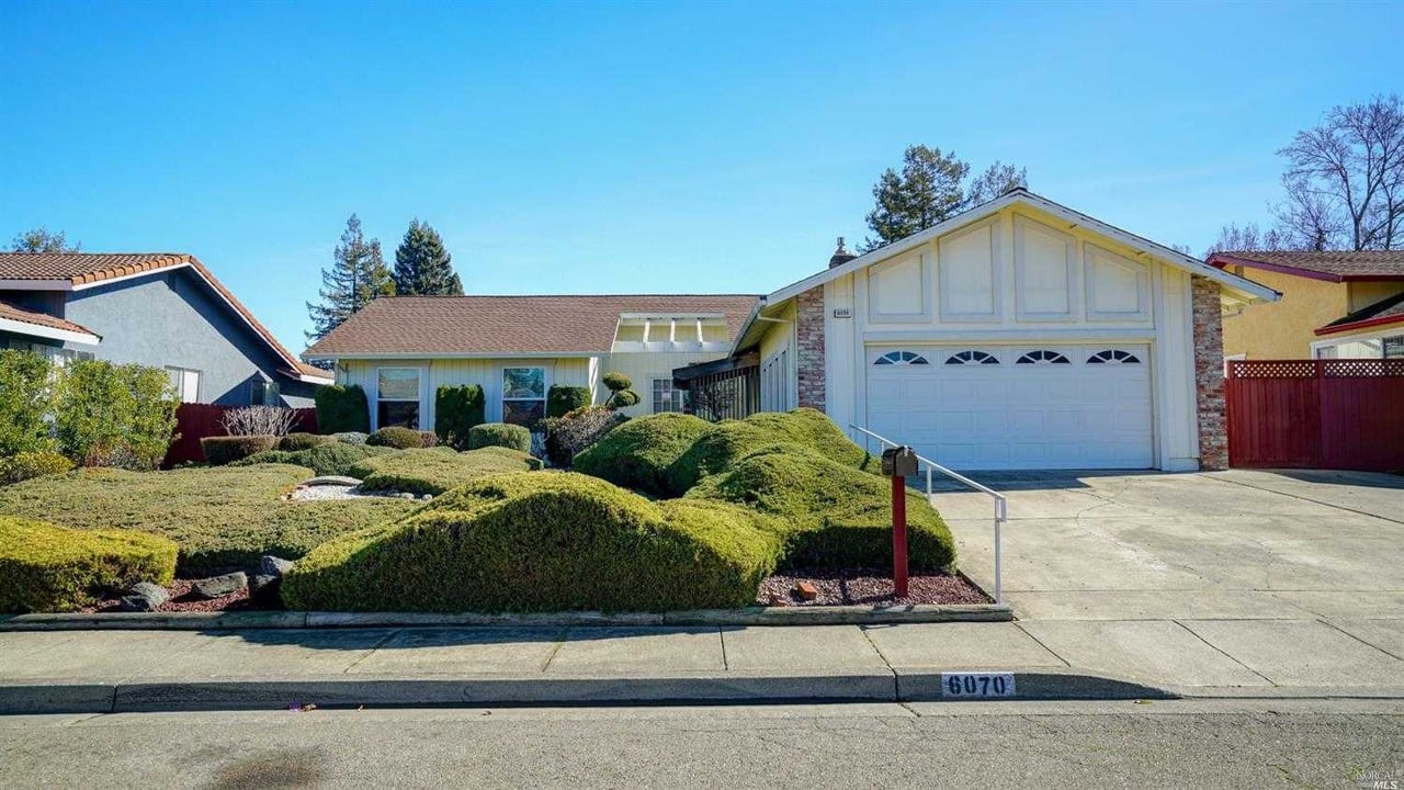 6070 Donna Court