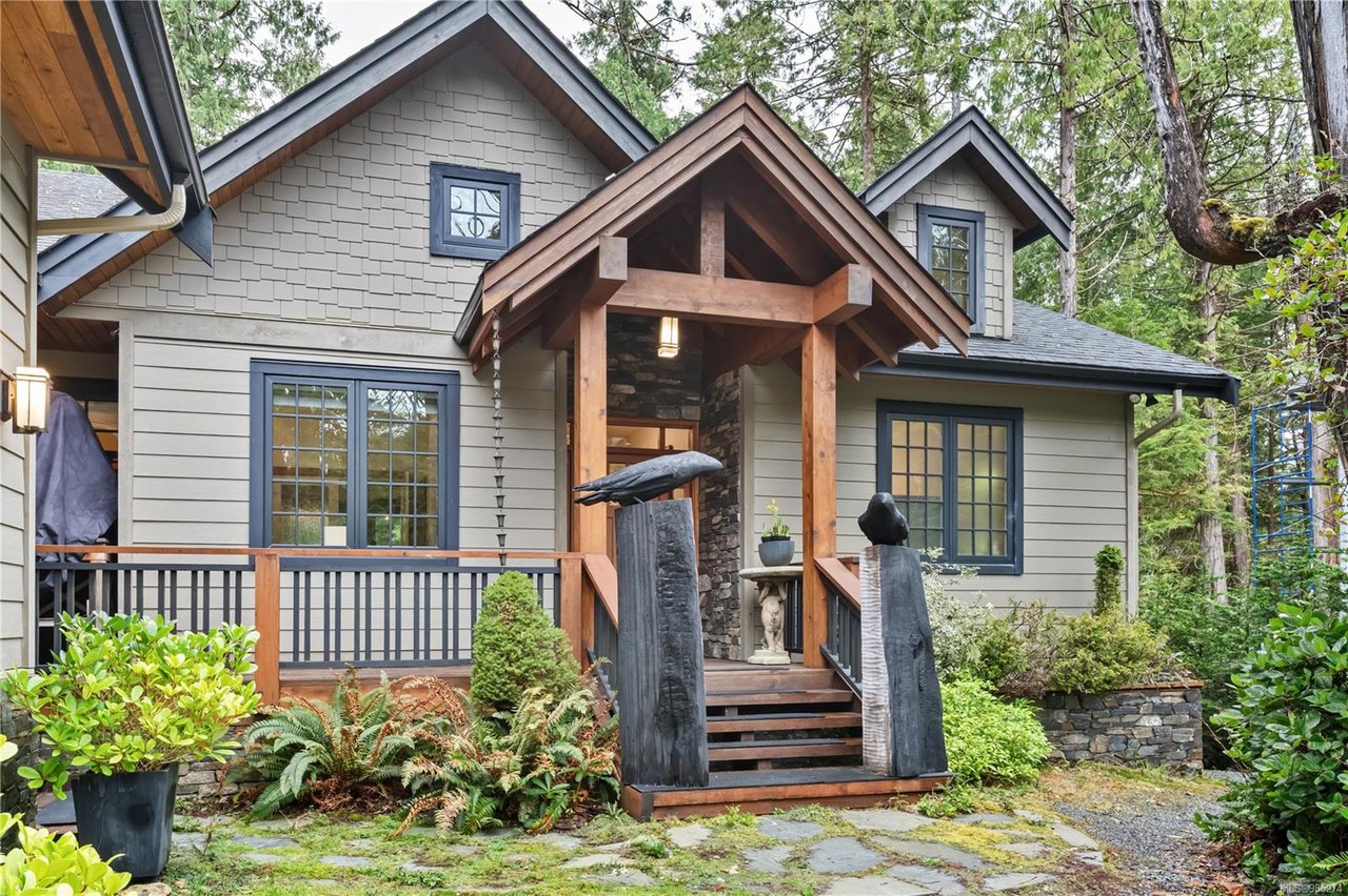 760 Marine Dr