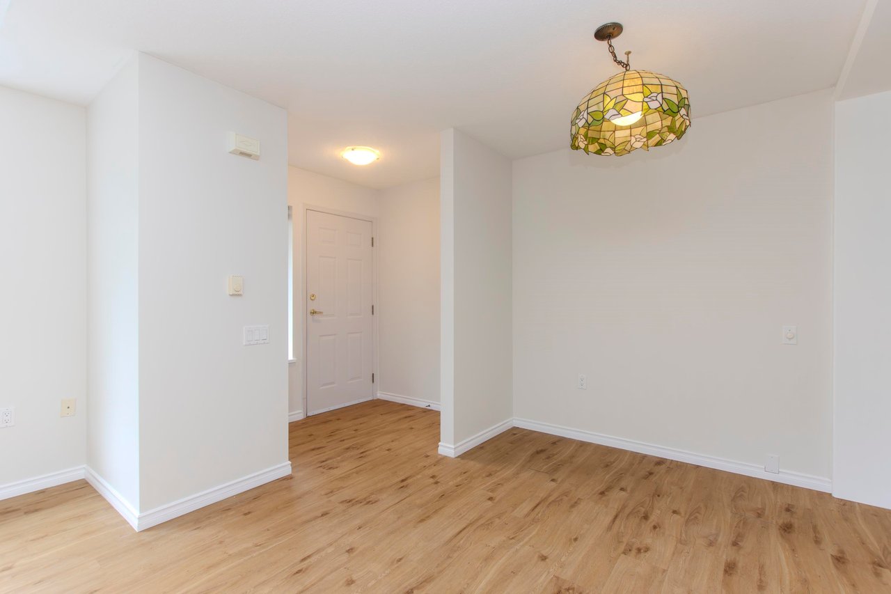 13-1201 Pemberton Ave