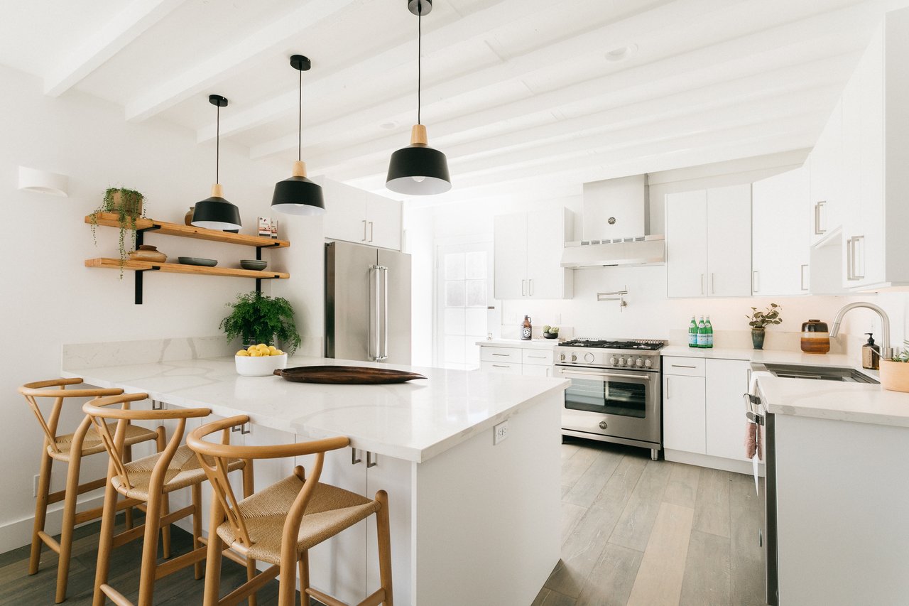 A modern gated compound with guest house in Frogtown. 
