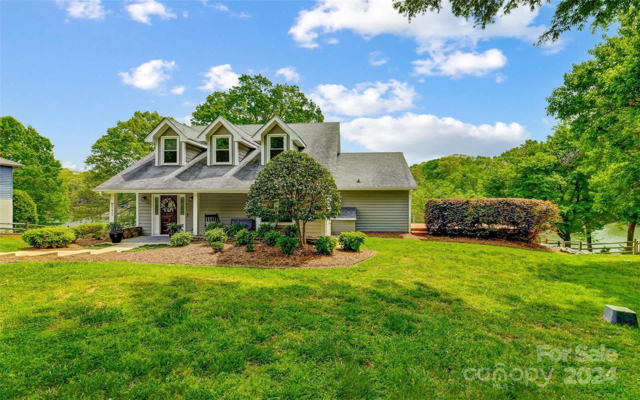 10105 Saw Mill Road, Charlotte, NC
