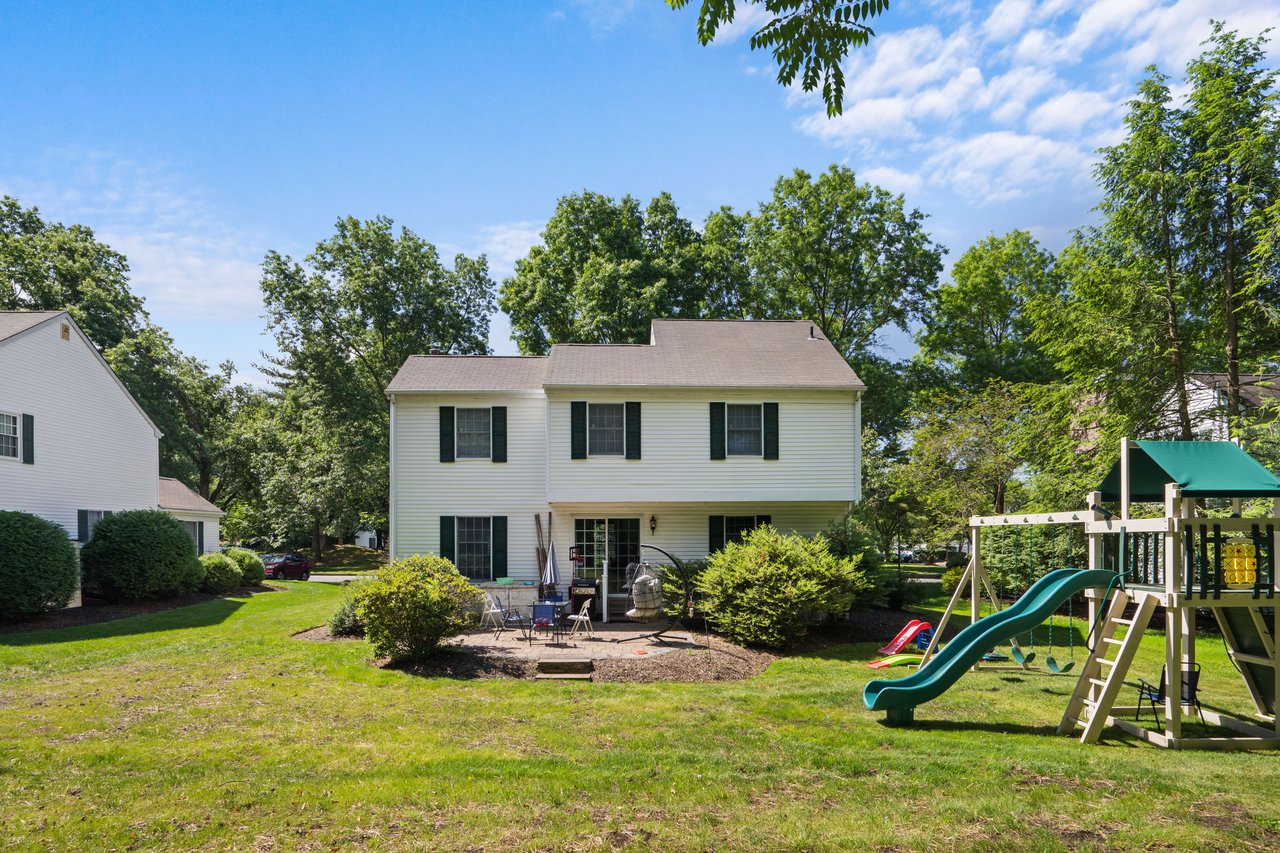306 Alexandria Way