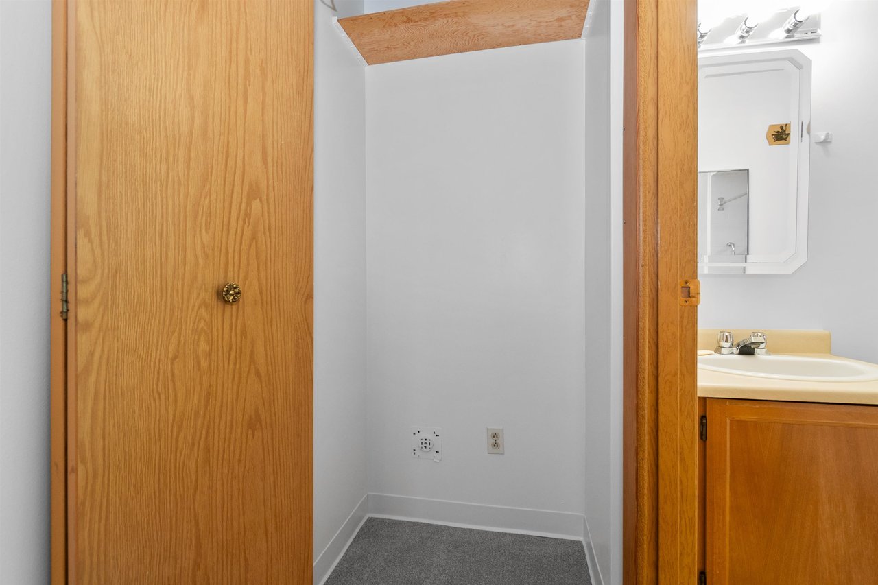 23-46210 Margaret Ave