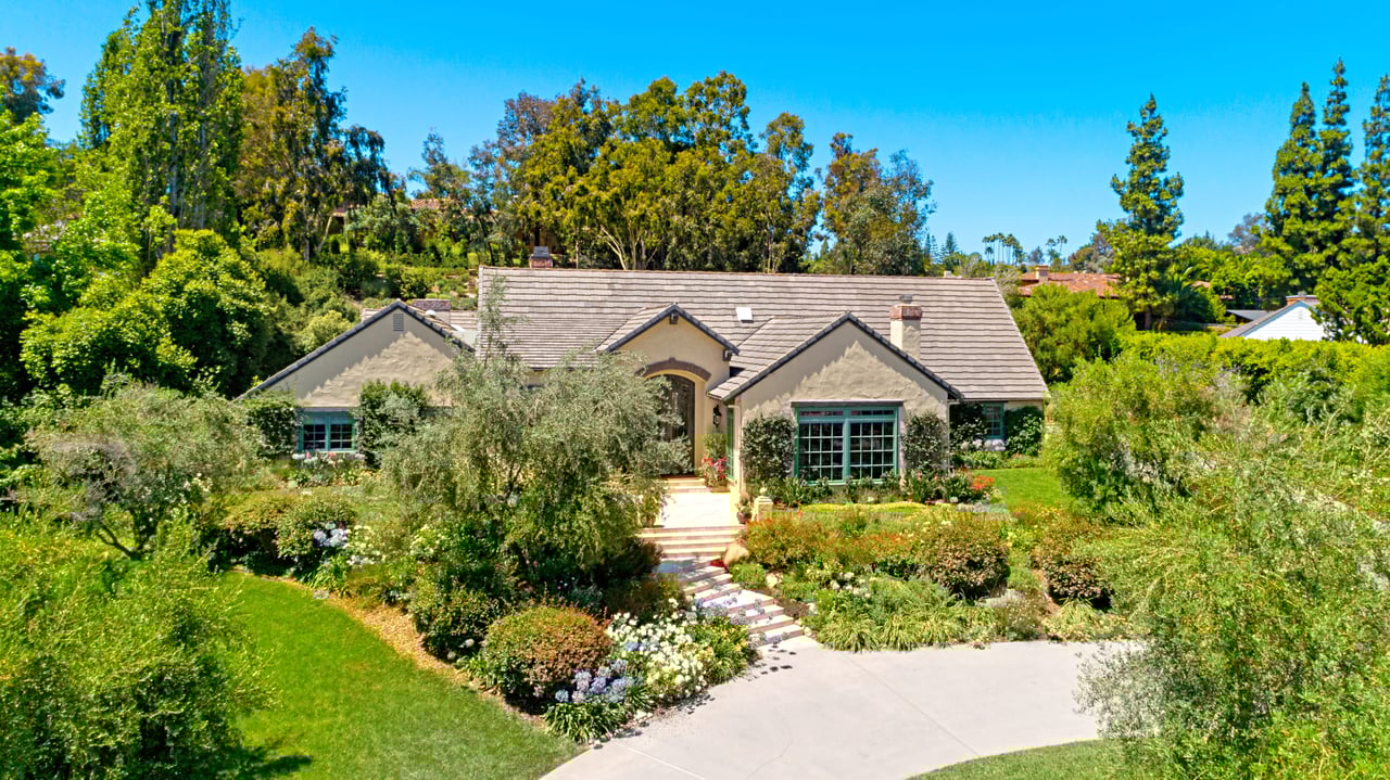 16748 Avenida Arroyo Pasajero