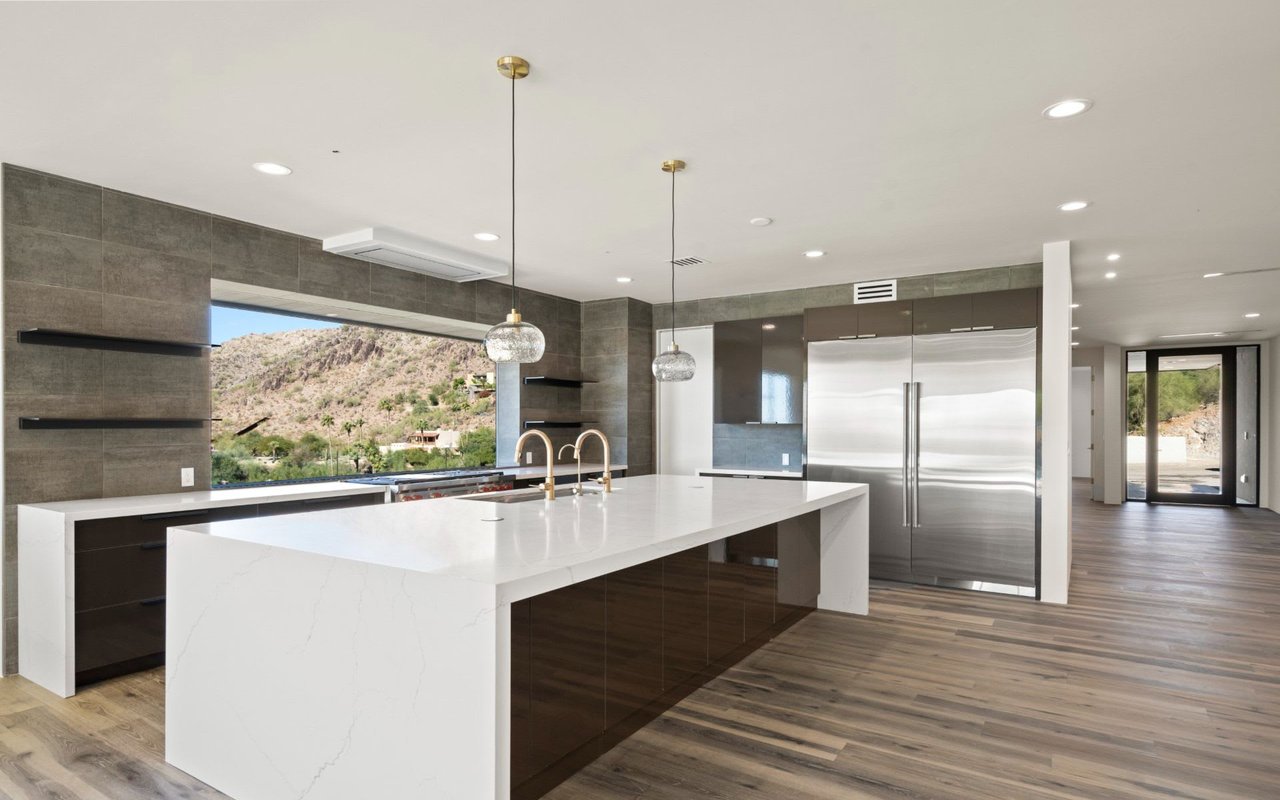 7043 N Longlook Road, Paradise Valley, AZ