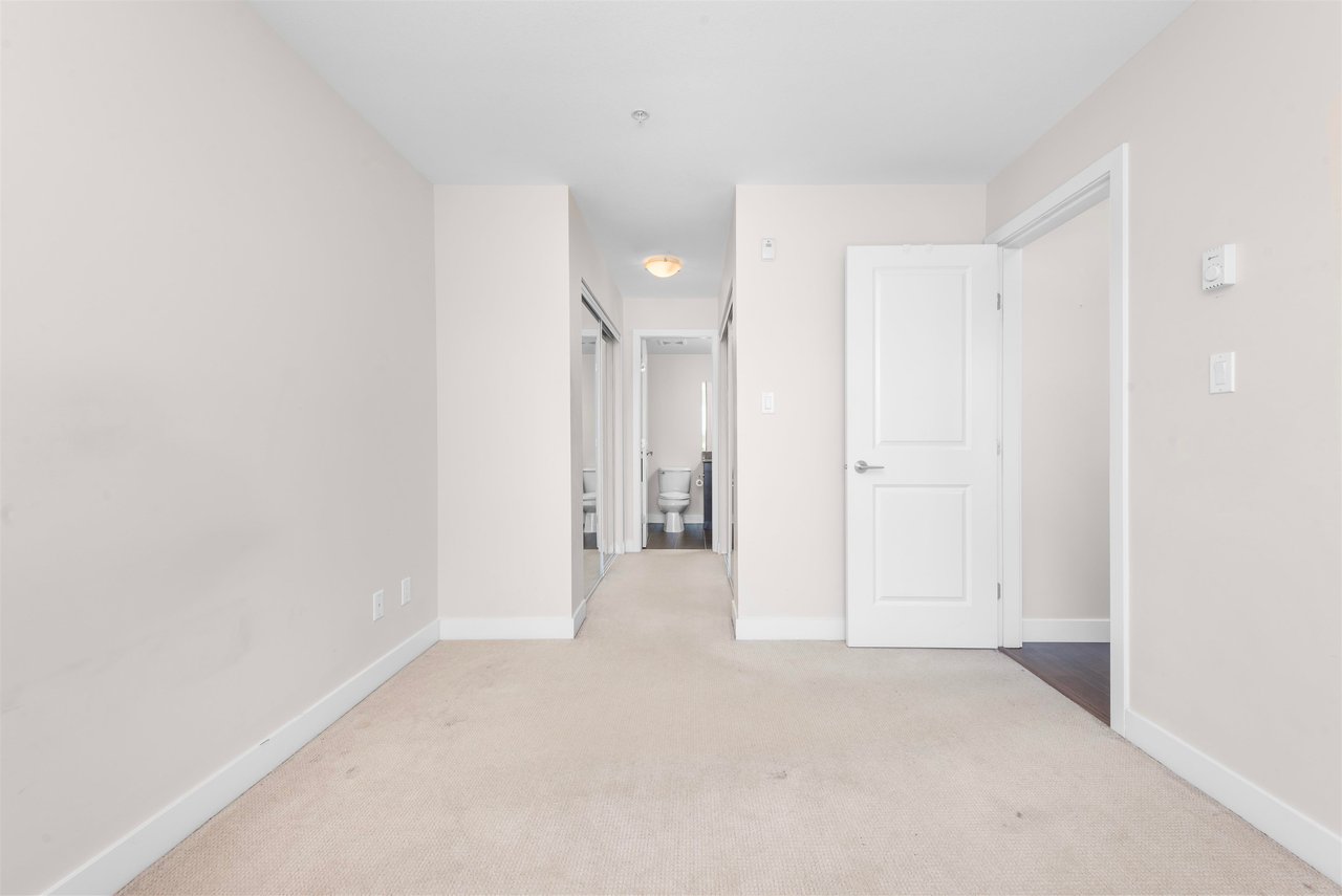 307-15795 Croydon Dr