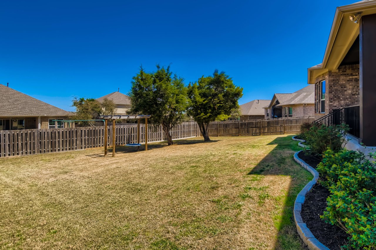 186 Tabago CT