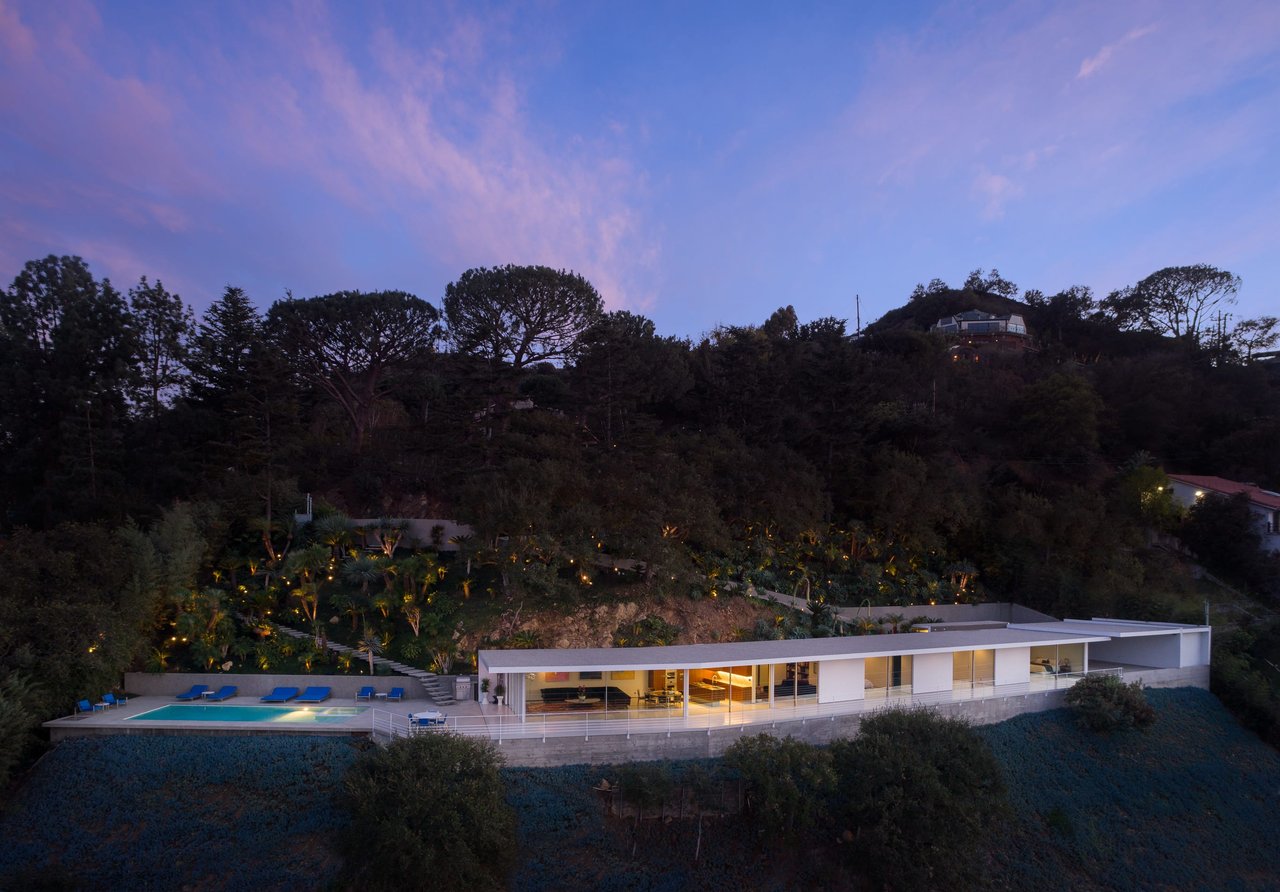 Contemporary Modern View Home