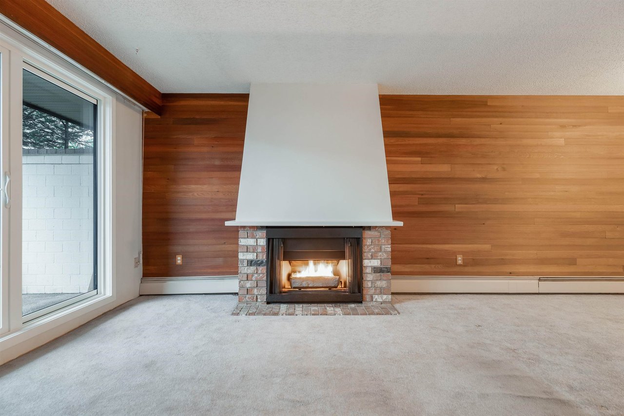 112-319 E 7th Ave