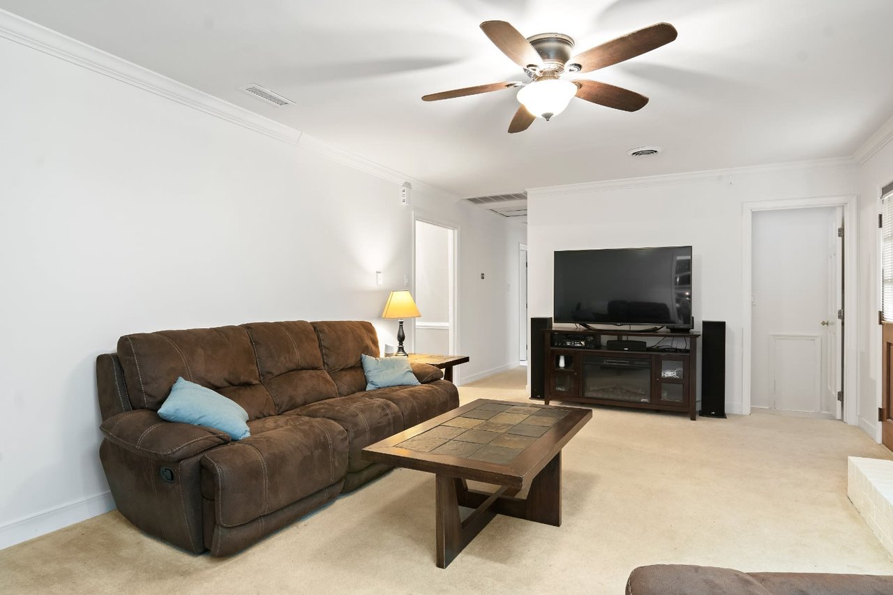 9441 Trails End Road