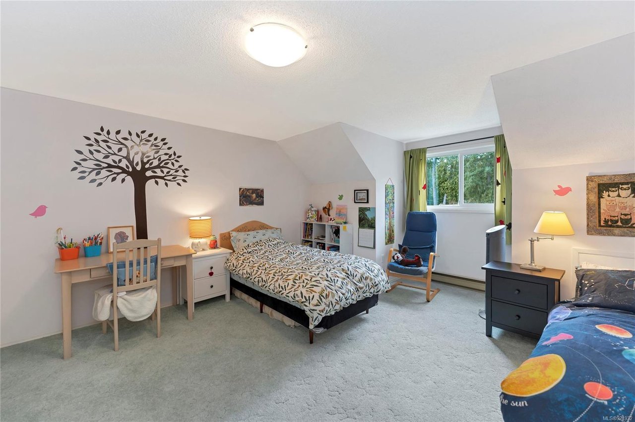 7639 Sigmar Pl