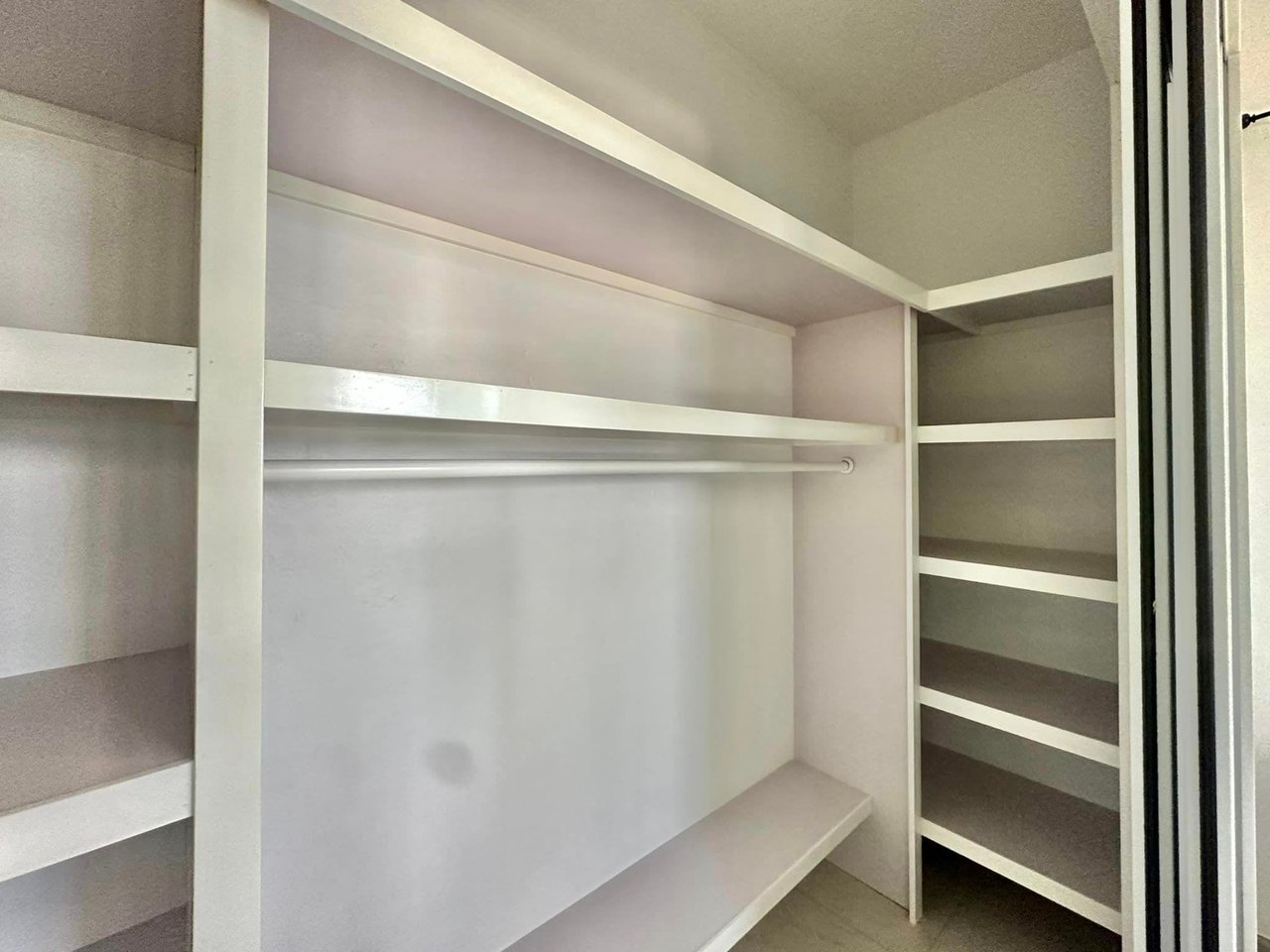 877 Manuel Reef 2 Bedroom Apartment