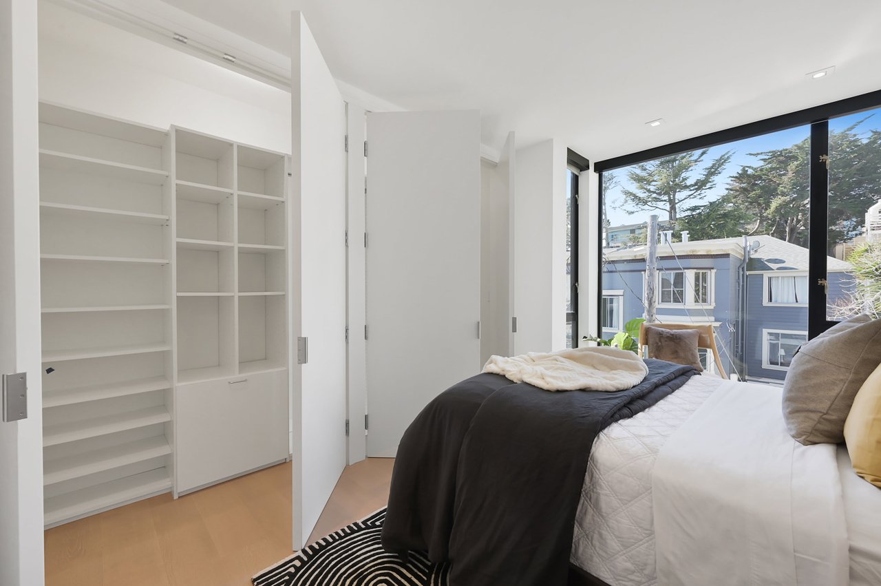 23 Rosemont Place