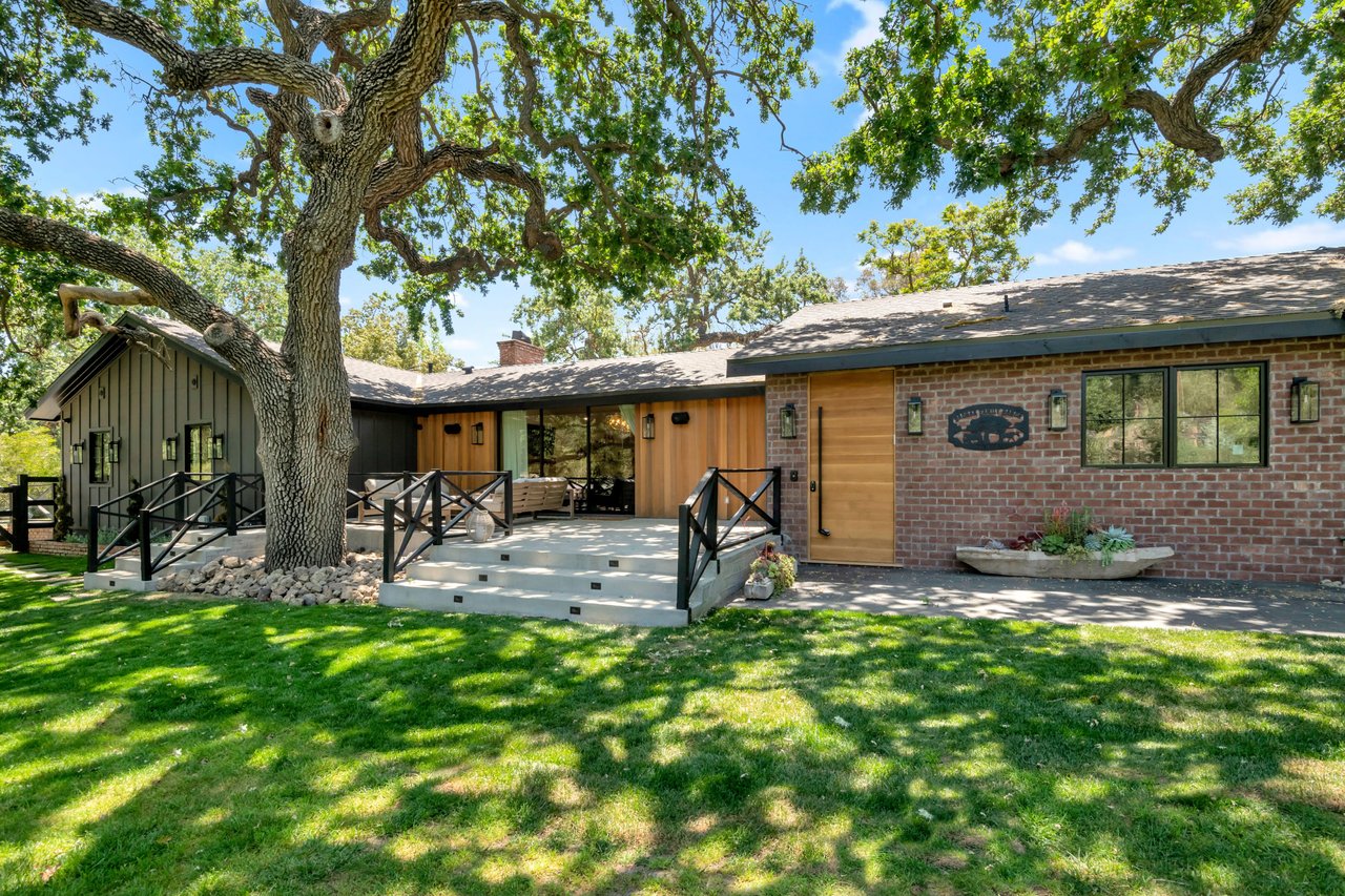 28008 Balkins Dr Agoura