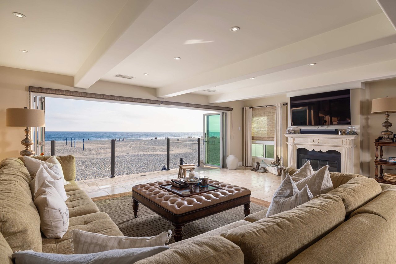 6702 W Oceanfront