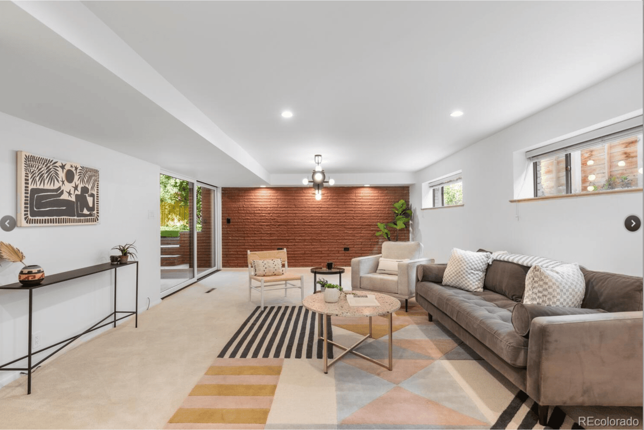 💥 Modern Listing of the Day. #forsale 🏡