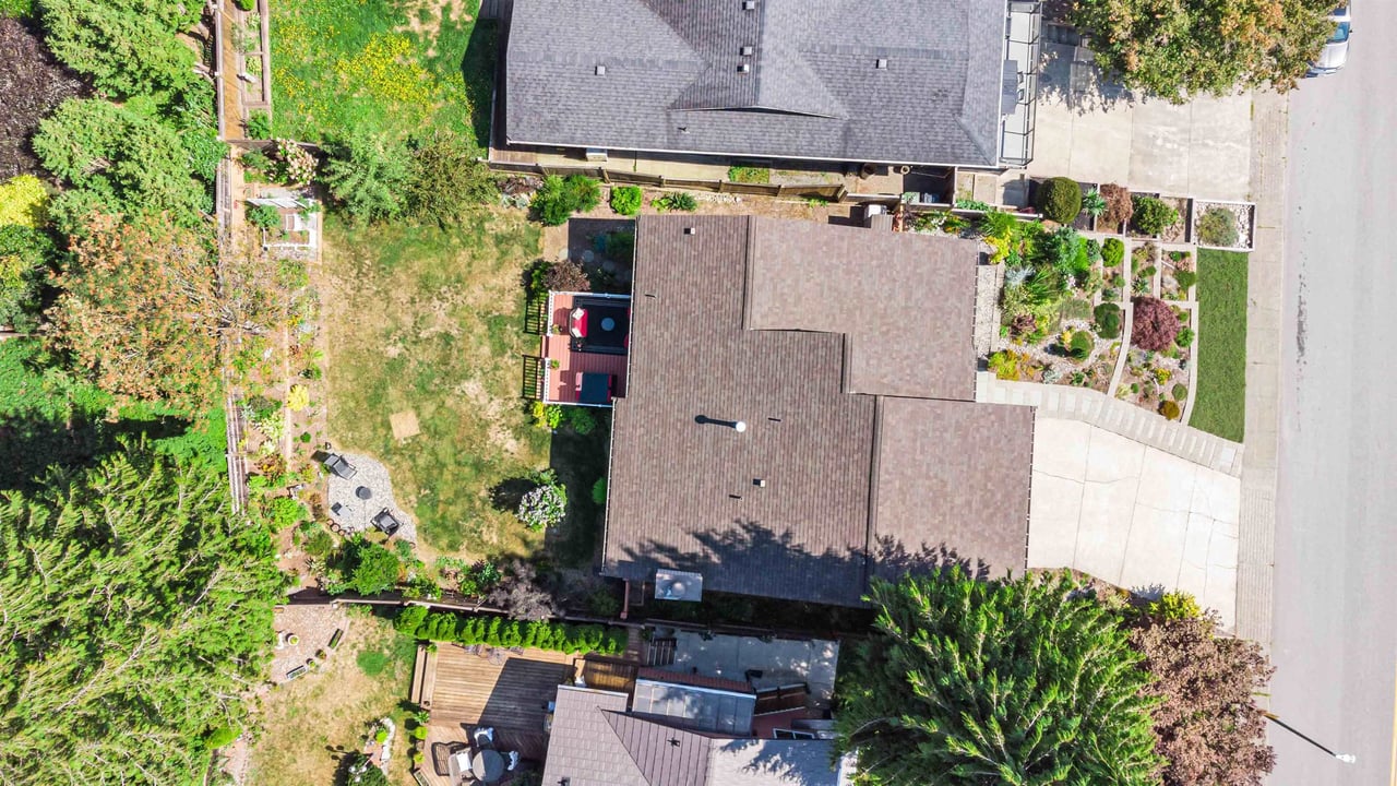 1287 Lansdowne Dr