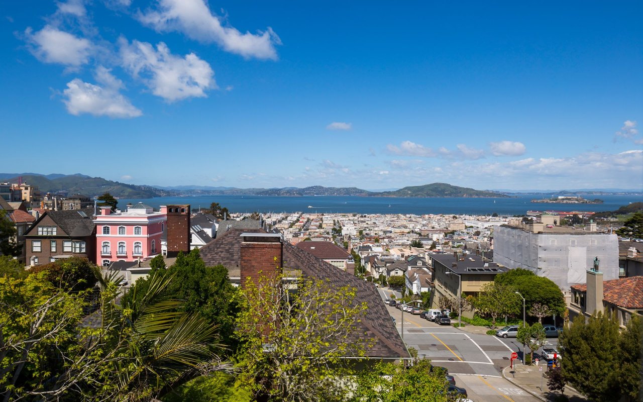 Legendary Pacific Heights Residence