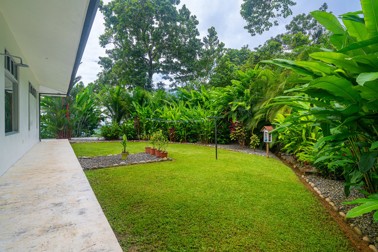 Modern Oceanview Infinity Pool Estate, Ojochal, Puntarenas