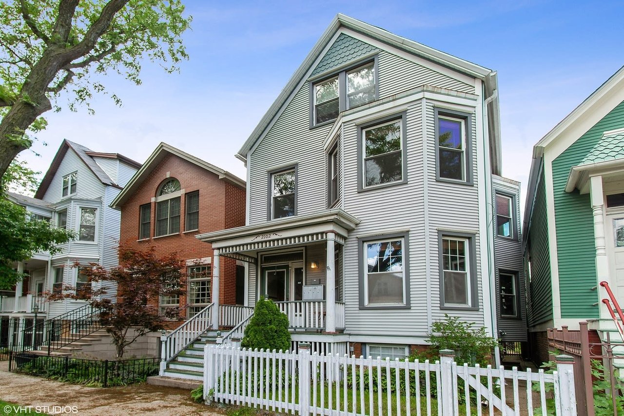 2102 West Belle Plaine Ave