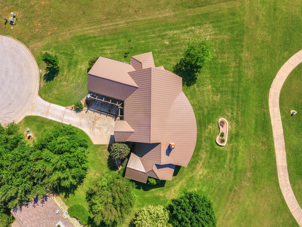 106 Meadow Bend Dr