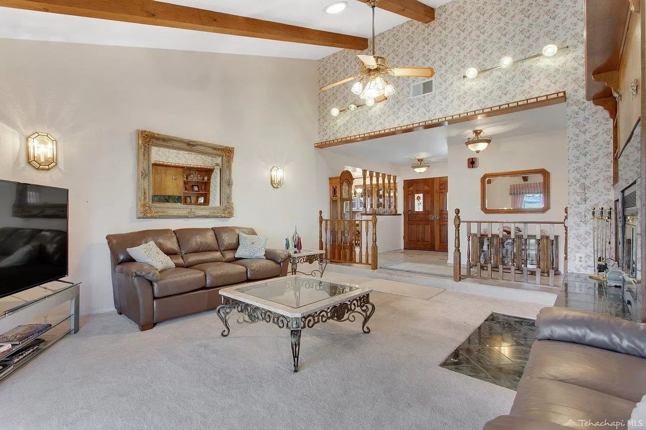 965 W Valley Blvd
