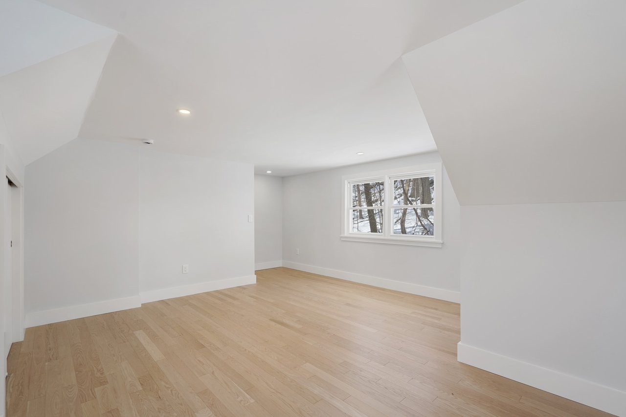 71 Forest Range Road, Katonah