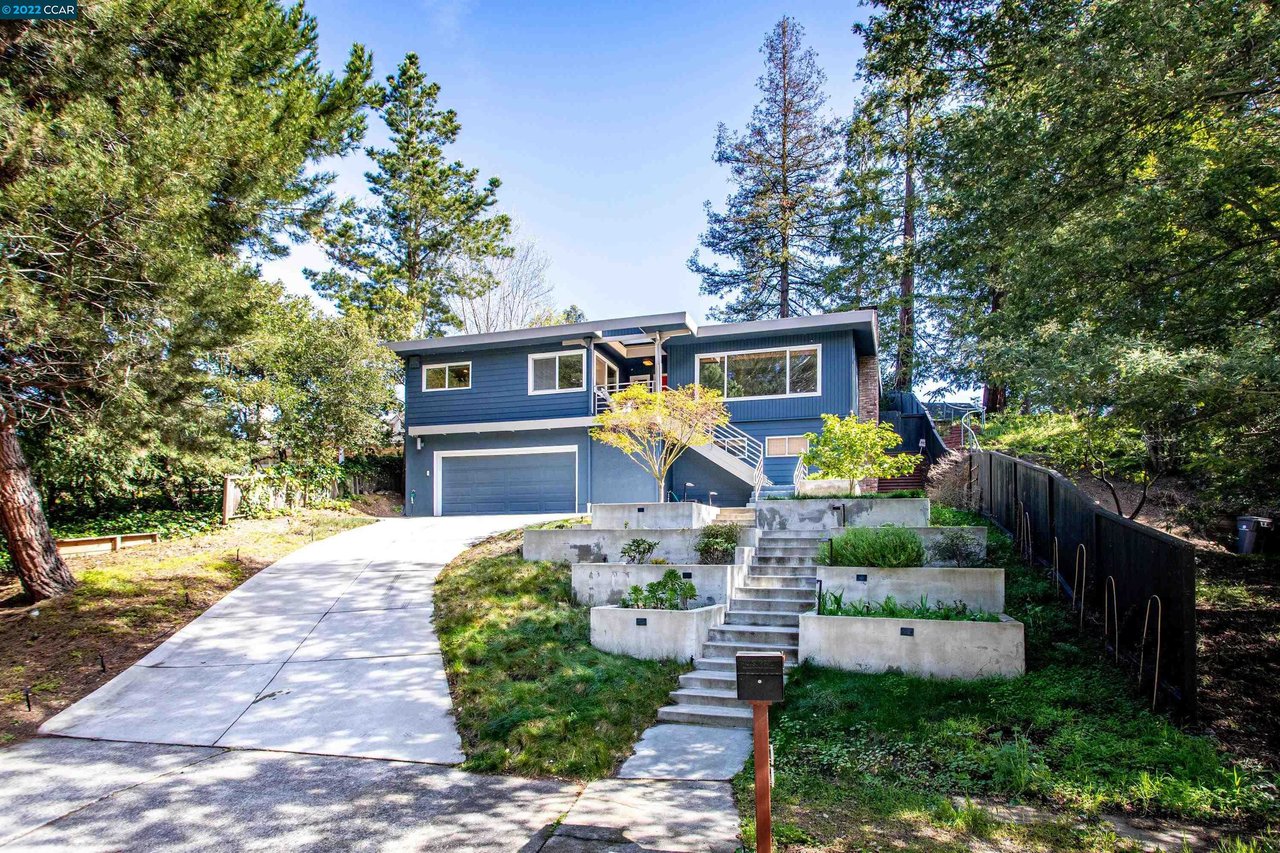 44 Glenwood Glade