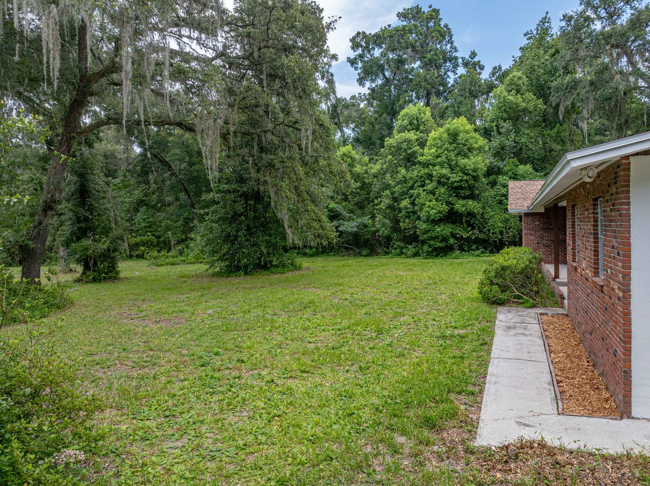 18240 MOUNT OLIVE DR