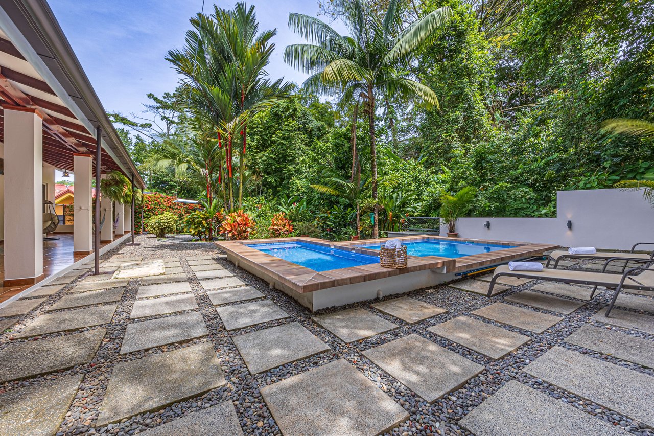 Commercial Building Opportunity in the Heart of Uvita. On Creek with Beautiful Jungle View