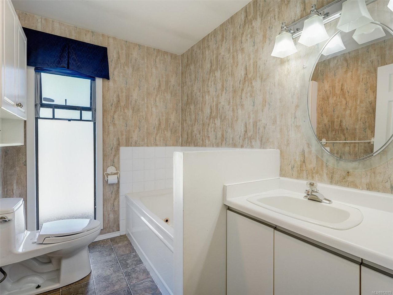 2607 Lancelot Pl