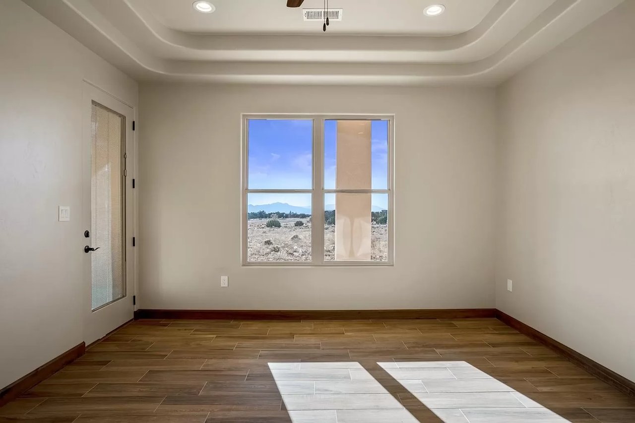 1 Garbosa Rd