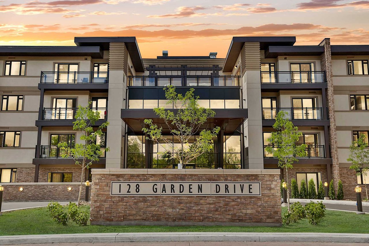 Wyndham Place Condos: Luxury Living in Oakville