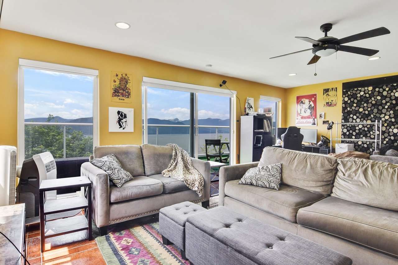 290 Kelvin Grove Wy