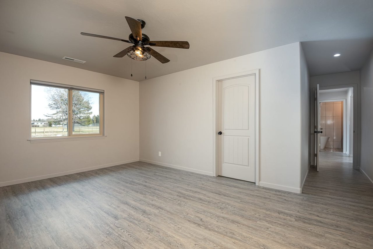 Remodeled Home with Land & Barn...Plus VIEWS