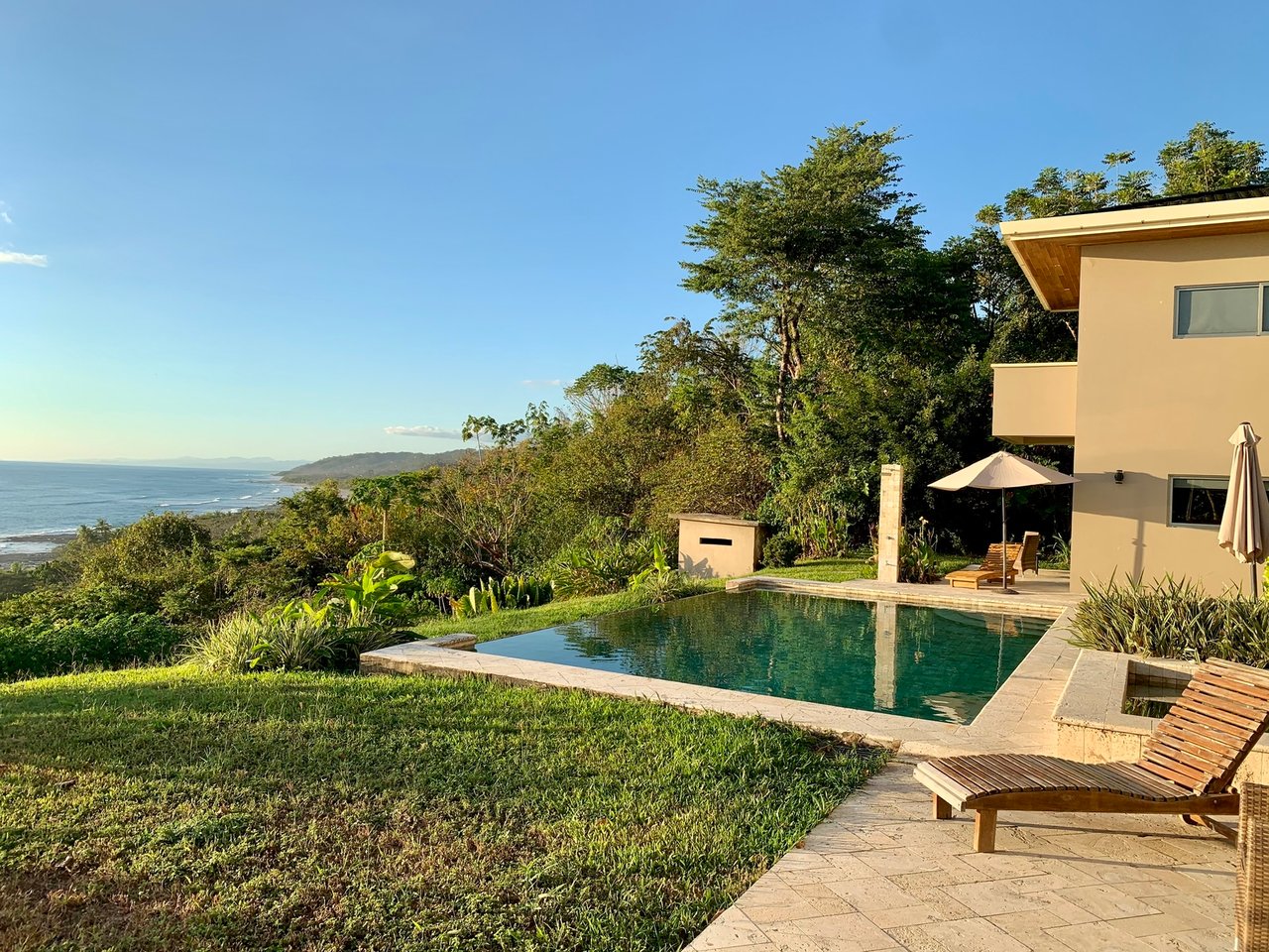 Luxury Ocean View Home, Santa Teresa, Puntarenas