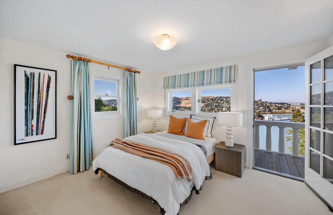 Iconic Belvedere View Estate