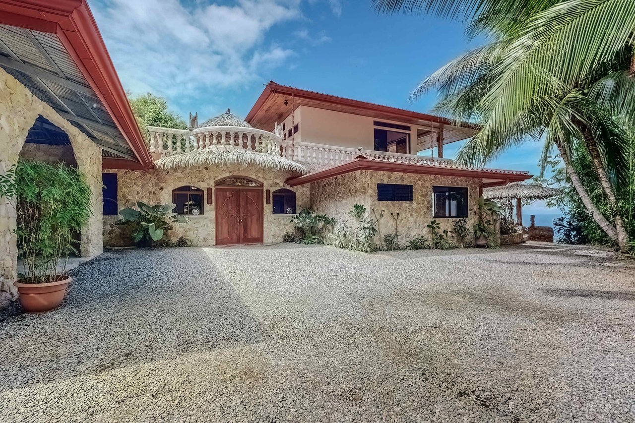 Castillo Puesta del Sol, Escalares - Private 5-Acre Property with Spectacular Ocean View