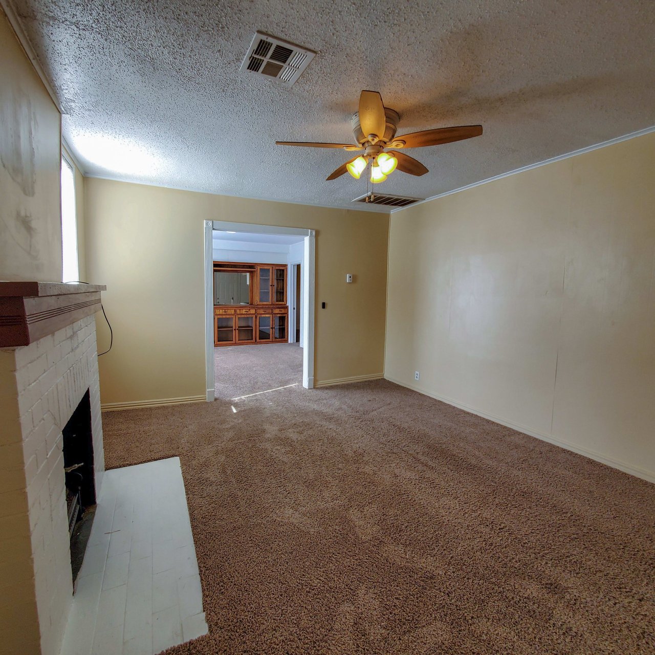 718 North Beard Ave