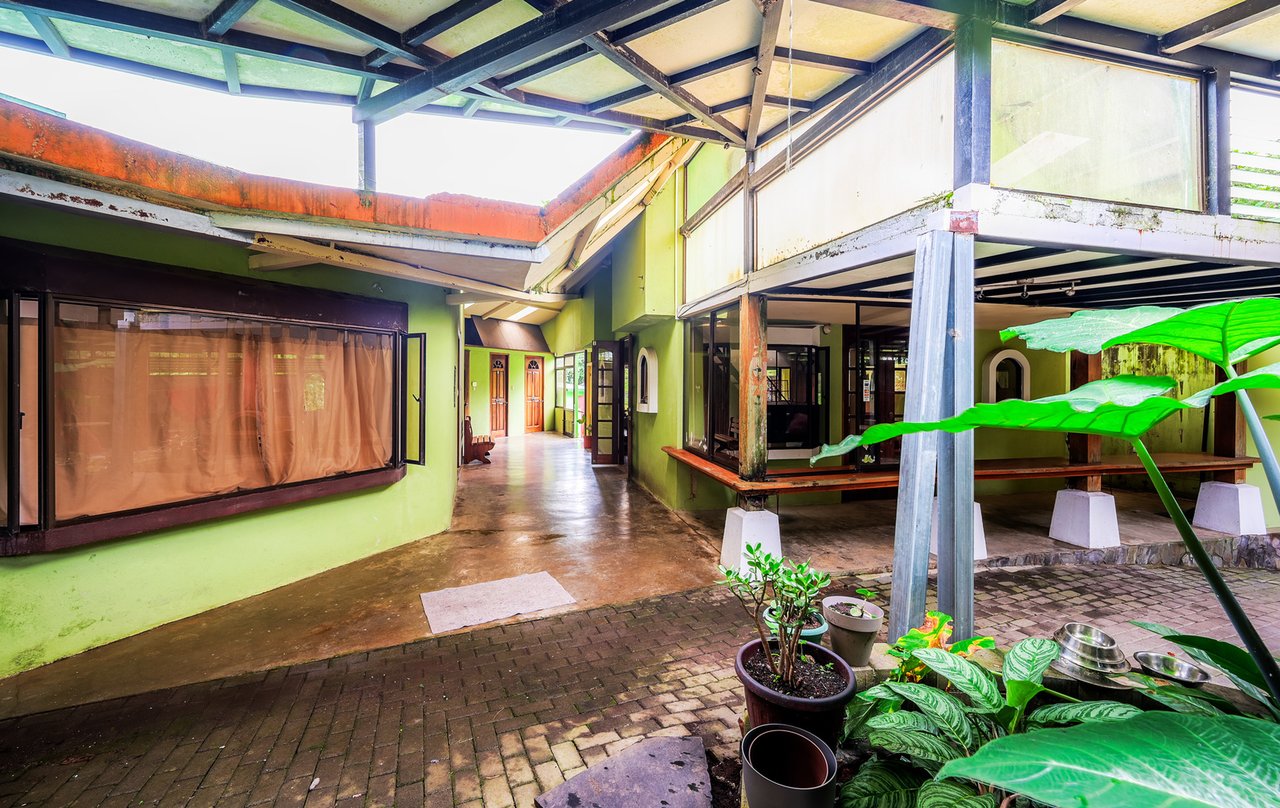 Main Road Commercial Property, Lake Arenal, Alajuela