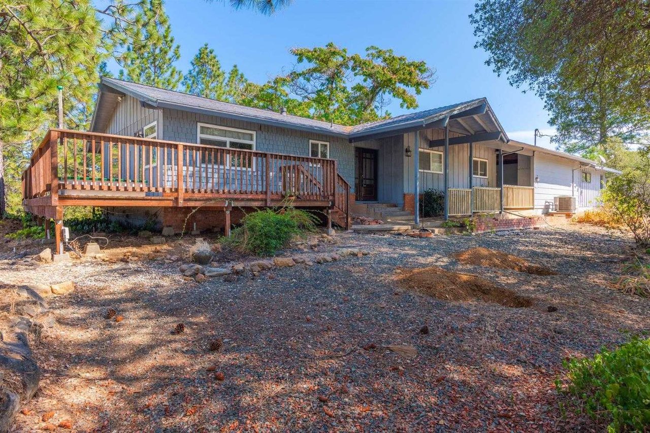 17890 Sharon Court