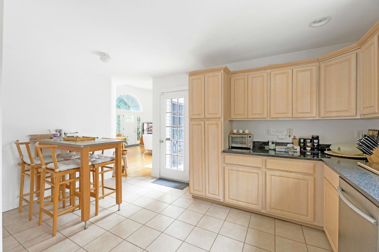 Undisclosed Address, East Quogue