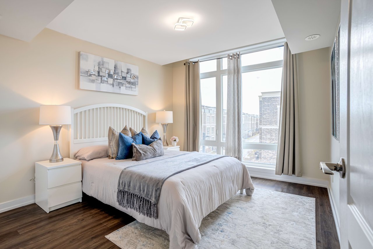112-2 Dunsheath Way