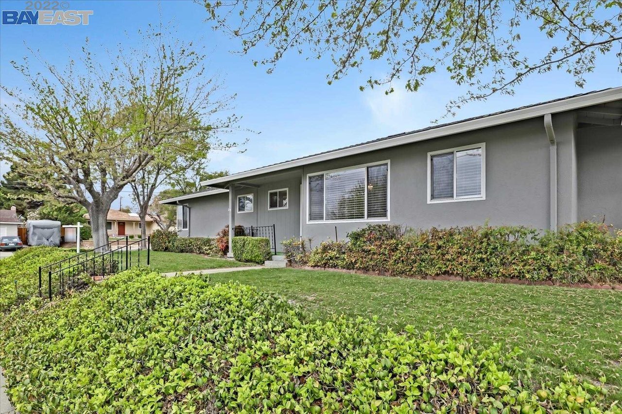 444 Jackson Ave